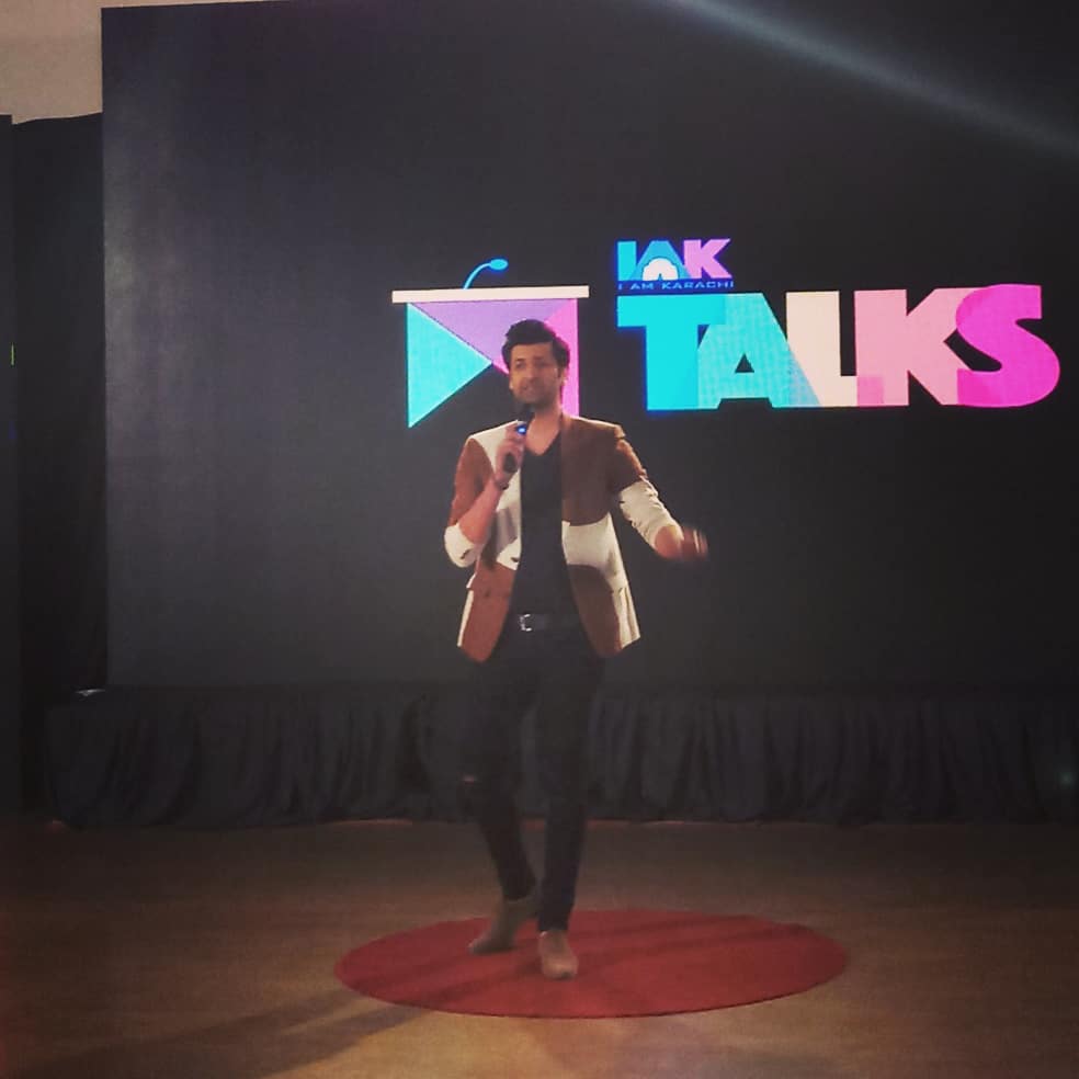 iamkhiofficial's tweet photo. Our second speaker for tonight is the very versatile and supremely talented Actor Faheem Abbas who not just own Karachi but also believe that together we can bring back the peace and stability to the city. #IAKTalks https://t.co/Ieec4y9k7T