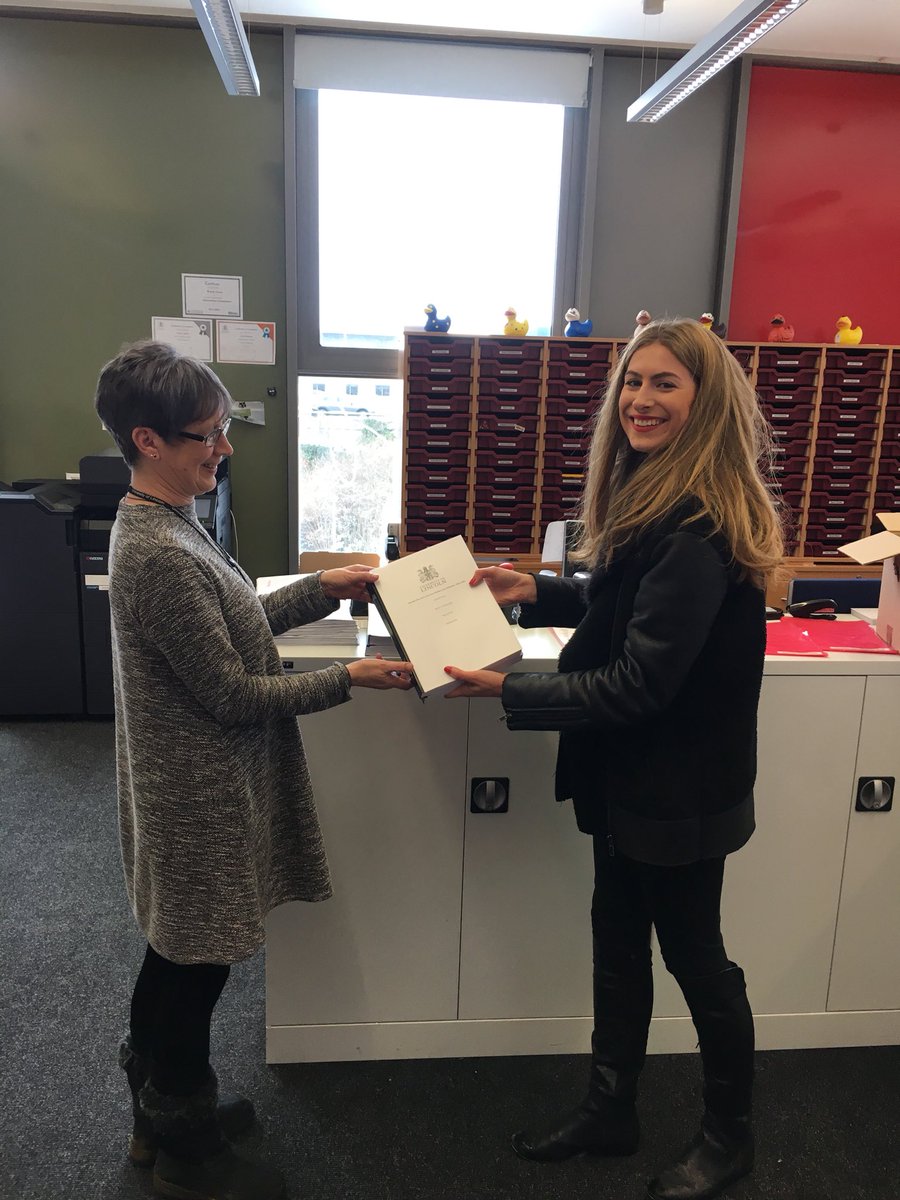 RachelYemm's tweet image. THIS just happened!!!! 🎉🥂#phdsubmitted