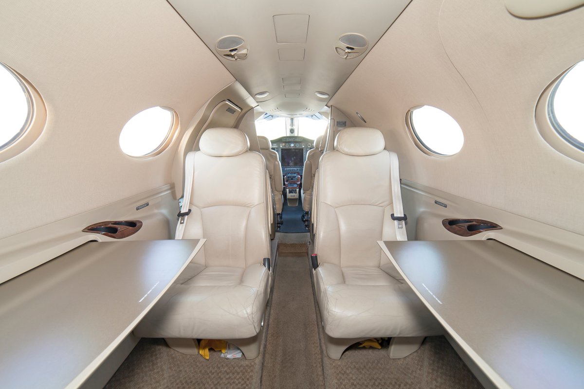 BoutsenAviation's tweet photo. March Madness begins right here, because we are crazy about this sensational #CitationMustang MSN 510-0182! There's lots to discover, check it out at —> https://t.co/RlPxTPwhll #bizav #aircraftforsale #privatejet https://t.co/4Nm0ijL9t8