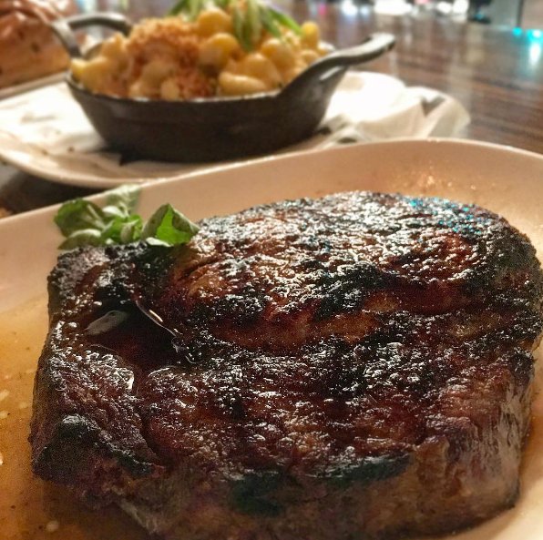 MortonsGrilleNF's tweet photo. Weekends are made for comfort. #MakeItASteak #MortonsGrilleNiagara #NiagaraFallsMarriott https://t.co/XNvWEoQMia https://t.co/qaQykuZMIt