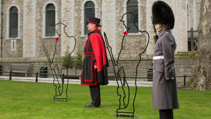 Silhouettes of WWI soldiers emerged across the UK to mark 100 years since the end of the war. The #ThereButNotThere campaign raises funds for armed forces and mental health charities. We salute the initiative, get involved;  ow.ly/KAQY30iIylC @Remembered2018 <a href="/thetimes/">The Times and The Sunday Times</a>