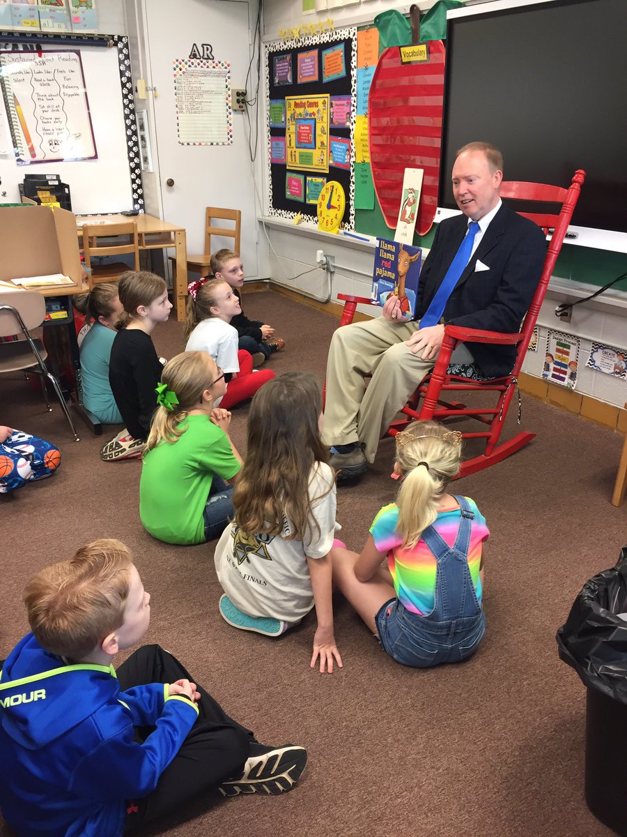 Thank you <a href="/GregNicholas525/">Greg Nicholas</a> for reading to our class this morning! We really enjoyed listening to you read Llama Llama Red Pajama! #weststory #DrSeussbirthday #readathon