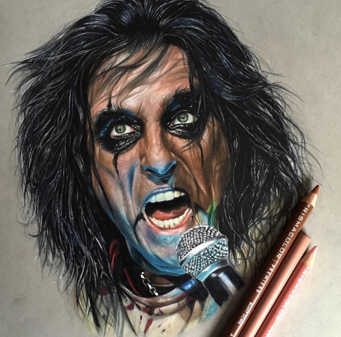 Alice Cooper. 