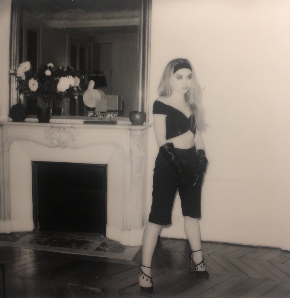 SabrinaAnnLynn's tweet photo. It’s so romantic in Paris @OffWht https://t.co/7Wy9QuUIOV