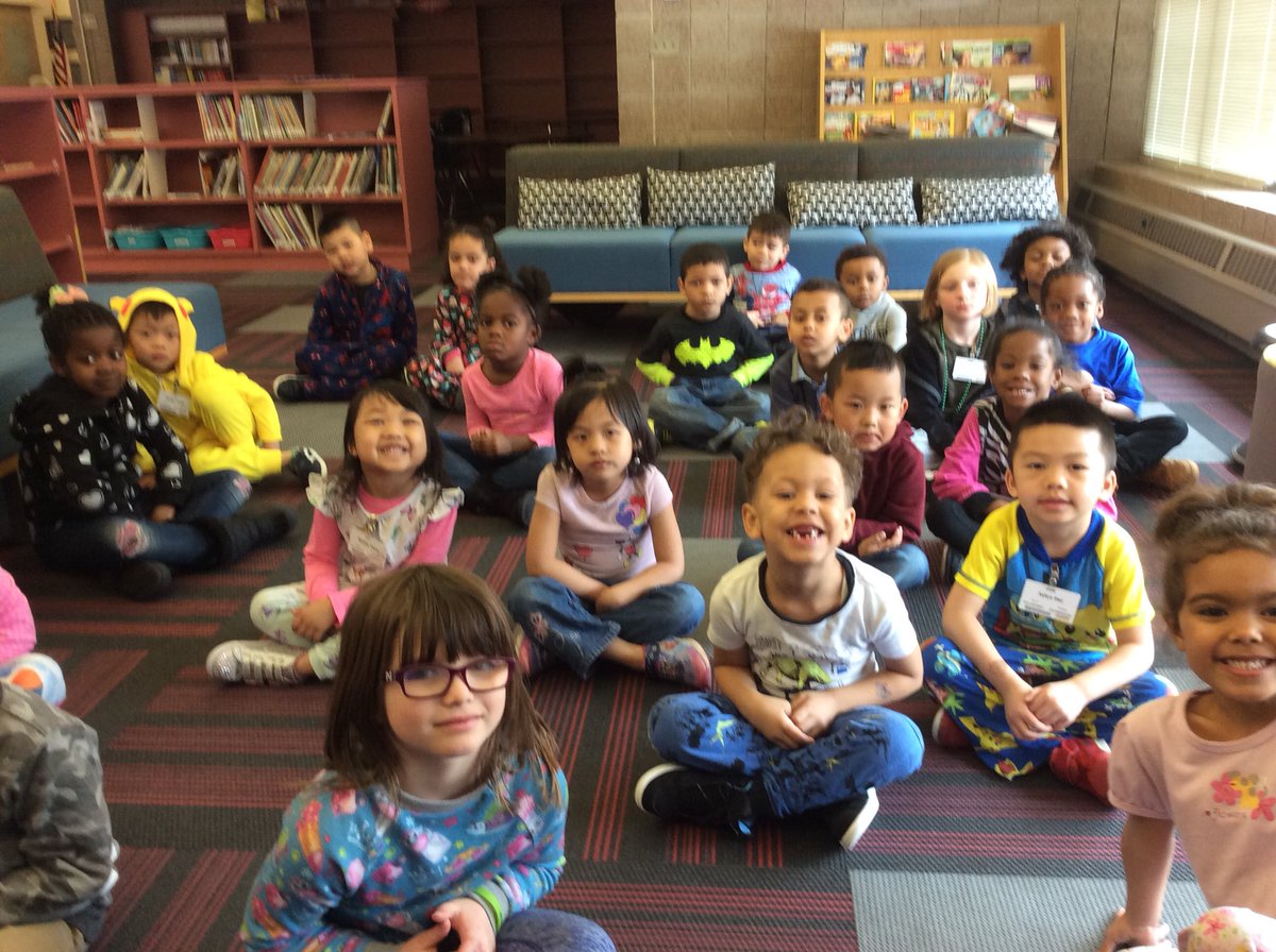edinbrookscotti's tweet photo. Kindergarten pajama day! What a cozy way to read! #279libraries https://t.co/YWqAg7QOvE