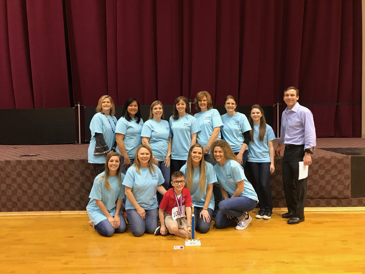 SaralandSchools's tweet image. Congrats Nate! First place winner of the countywide SMILE contest! #JustKeepSmiling
@SaralandElem