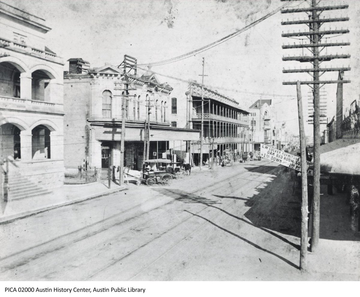 outandabout's tweet photo. @rachelmargolin Rachel, isn't it good to know a street designed in 1839 has functioned so well for so long? https://t.co/i6OYsTDLZL #UTPR317 https://t.co/50DSTE4031