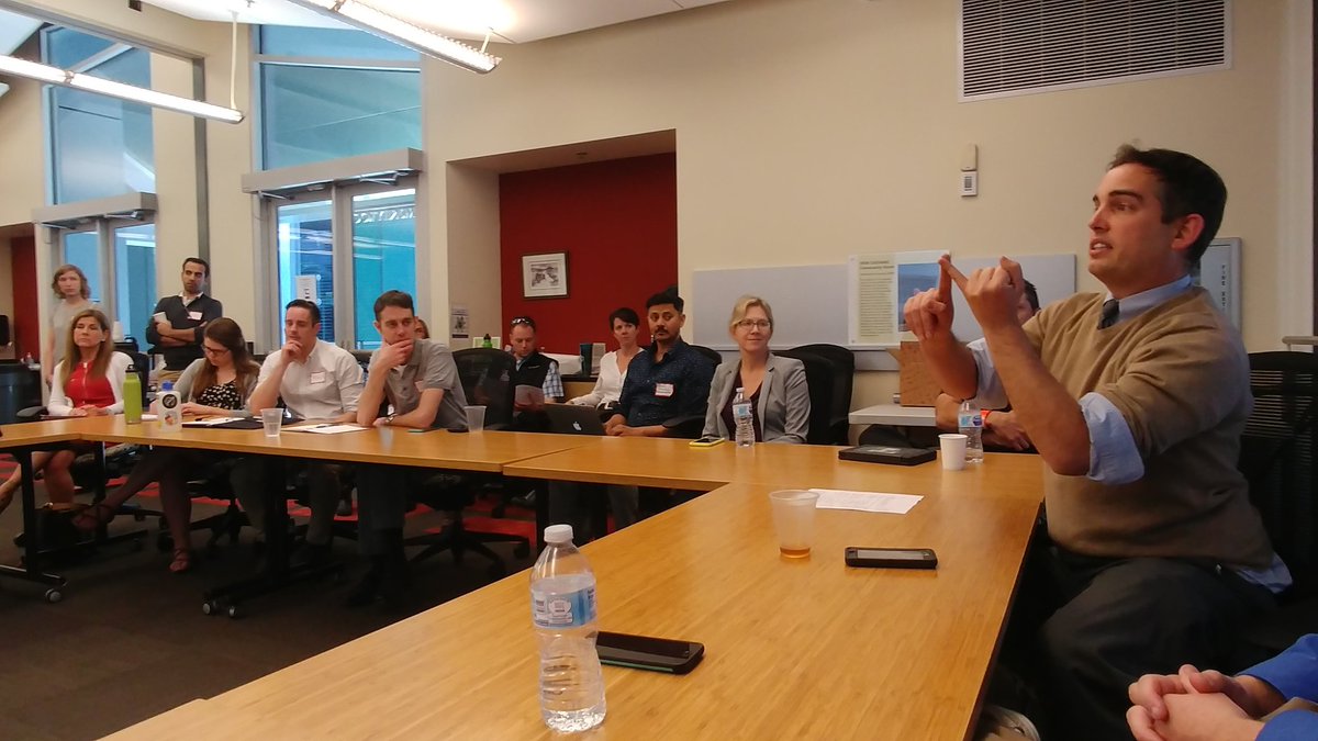 ASUHondula's tweet photo. Brainstorming strategies to understand heat experiences of the residents of Tempe and how to improve them over time. @Tempegov #temptalks #azwx https://t.co/tT9XFHMC5F