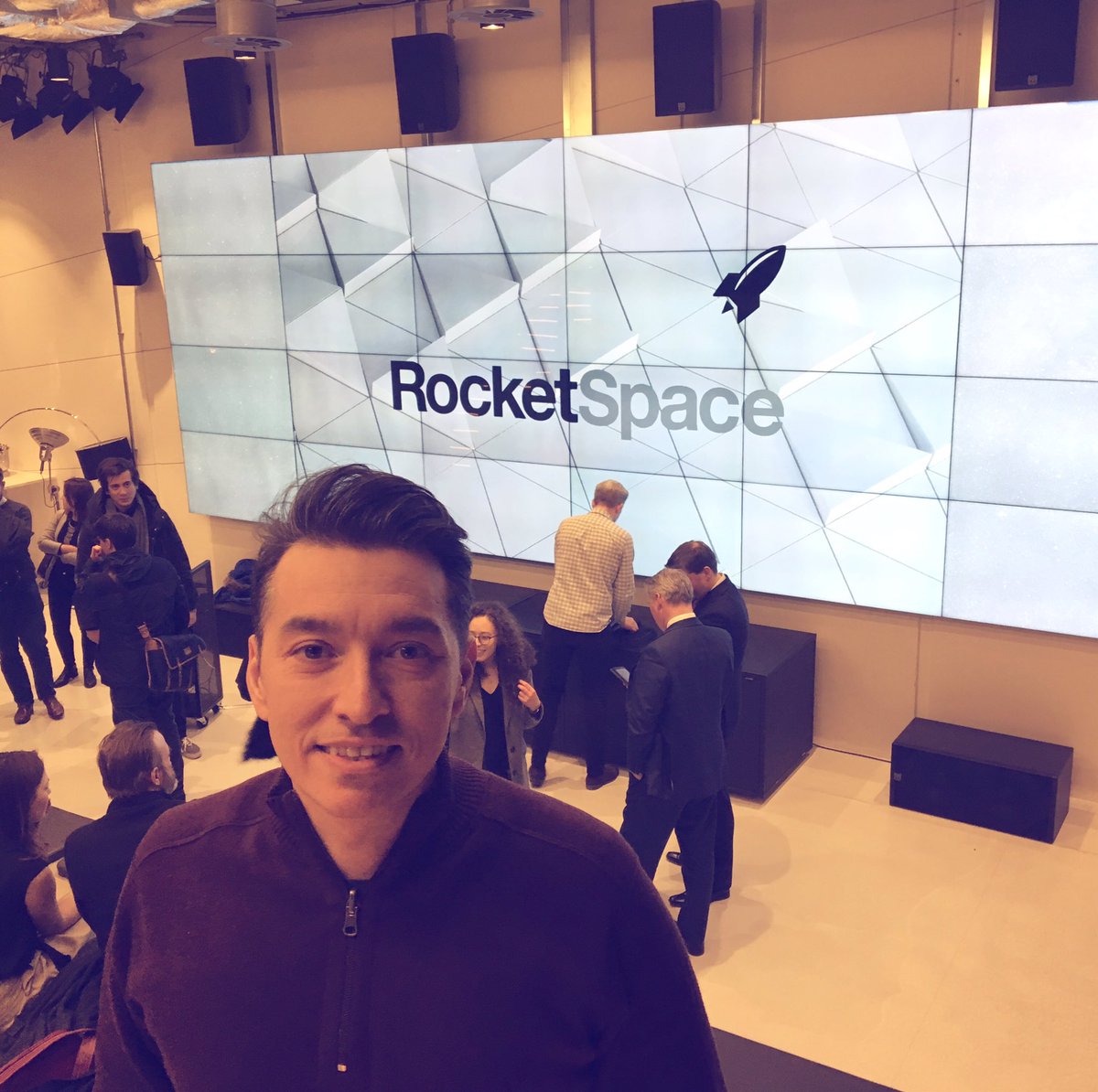 netpointdigital's tweet photo. We were in Notwics start-up pitch event. Thanks to @iamchrisjlowe for fantastic pitching event @RocketSpace #NOTWICS https://t.co/JvGWgWoUUk