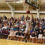 Photo by Las Lomas Basketball (@LasLomasHoops)
