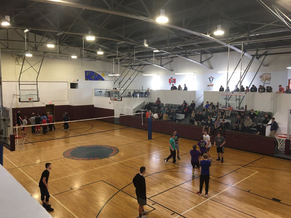 teenspectacular's tweet photo. #teenspec18 Guy’s basketball tournament and open gym fun the Gaylord Community Center. https://t.co/GLwstugd37