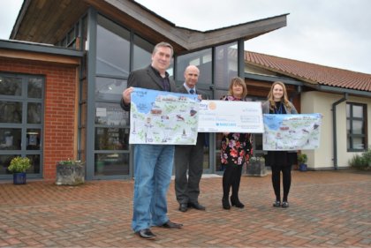 PKirk_designer's tweet photo. I’m pleased to announce that my tea towel design I did for @Norfolk_Hospice is now available to buy from their website https://t.co/swZbZka3Hf and local charity shops. I was really happy to give my services to support the great work they do. Please spread the word #norfolkhour https://t.co/3LplJpoDlT