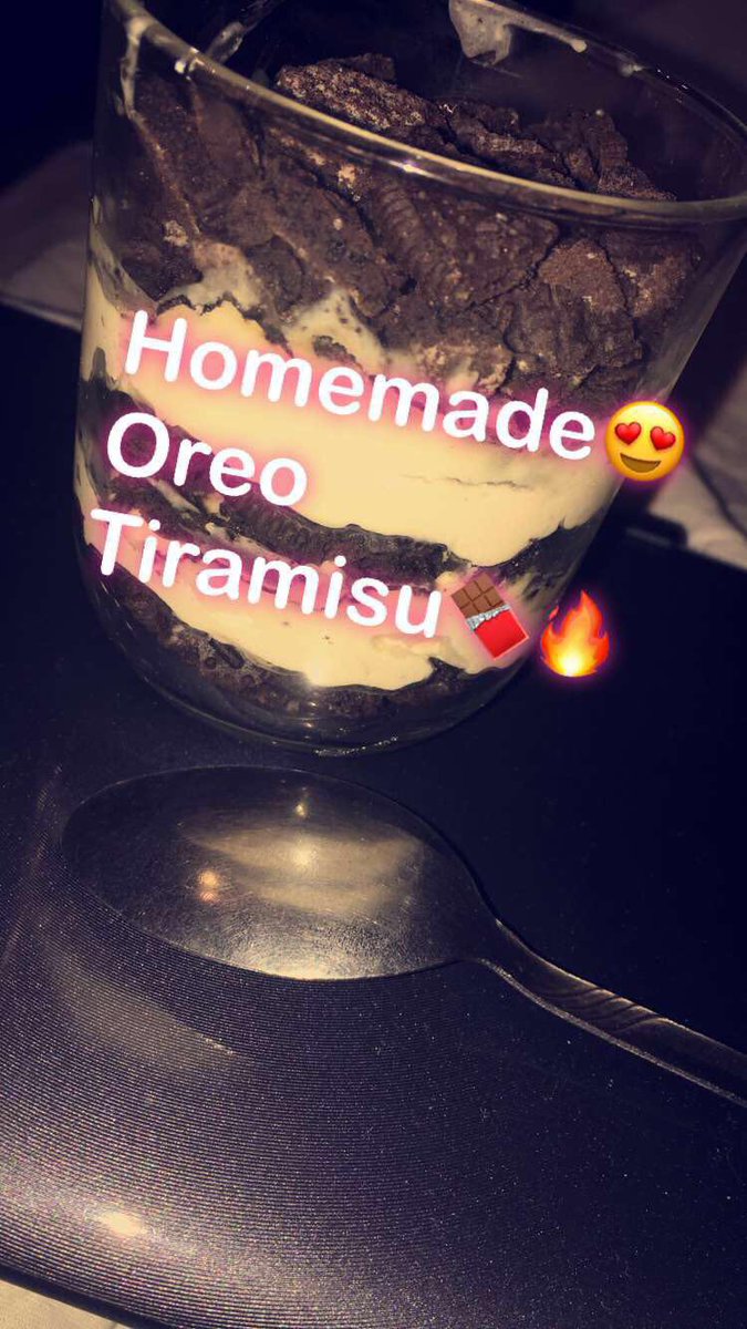mir_mir24's tweet photo. Comment joindre l’utile à l’agréable? 🤔 #Yummi https://t.co/KKzwRzqOfM