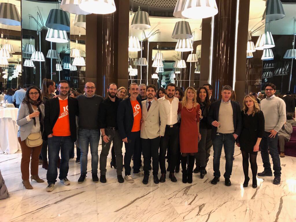 10voltemeglio's tweet image. Evento finale a #Bari presso Hotel delle Nazioni con tutti i candidati pugliesi. Uniti per un’Italia #10voltemeglio

diecivoltemeglio.com/programma