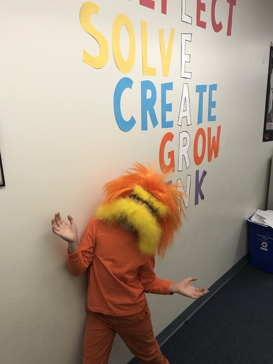 Roneckersclass's tweet photo. One of the best Reading Week costume Iโve seen. #thelorax #thinkofthetrees #pondreadingweek @PondElem https://t.co/wp8cYaONZH