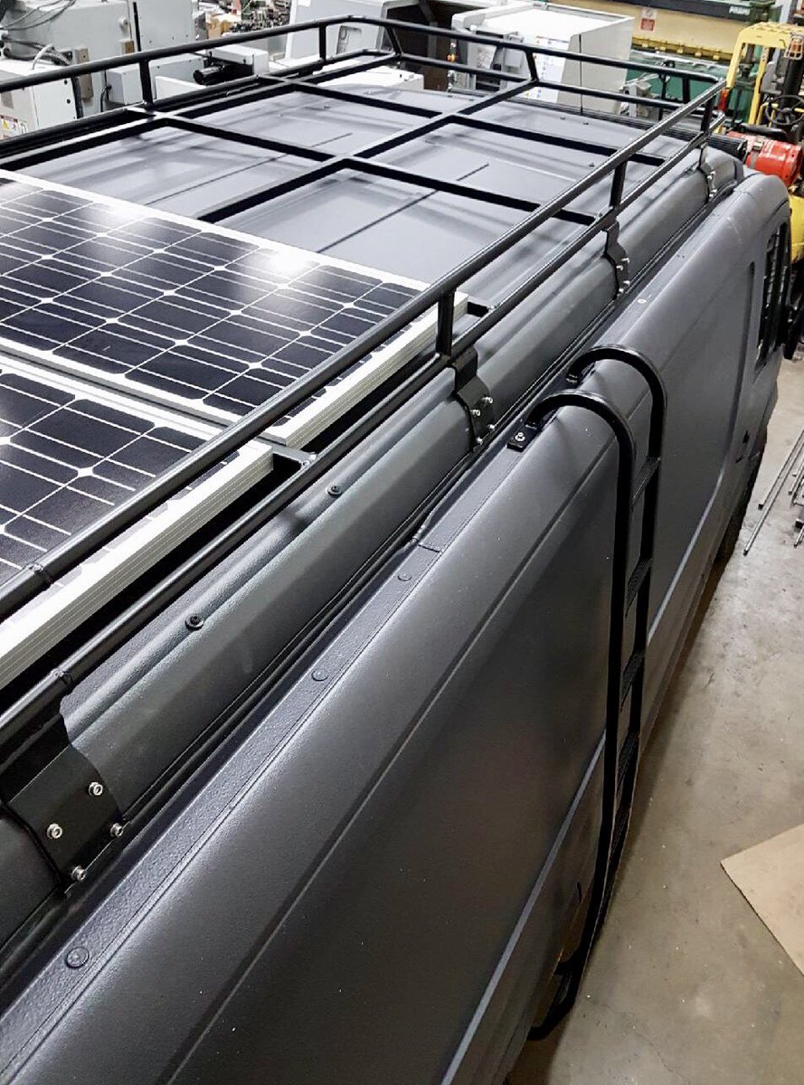 warriorvehicle's tweet photo. Getting there roof rack done https://t.co/IfonqQqJTn
