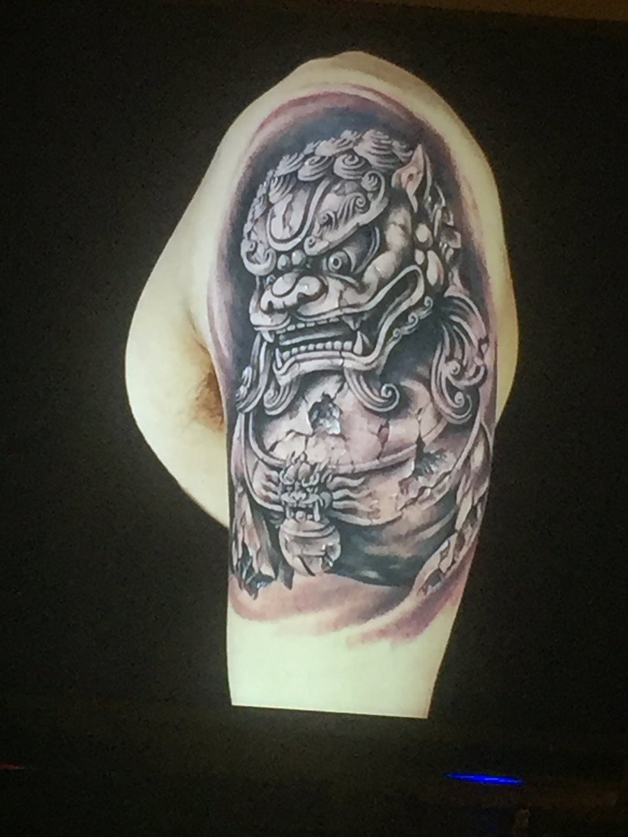 Robproudfoot's tweet photo. @DSilvaTattoos definitely a poor vote to be in the bottom this week. That tattoo was sick! @inkmaster https://t.co/5qL0Ur0dWn