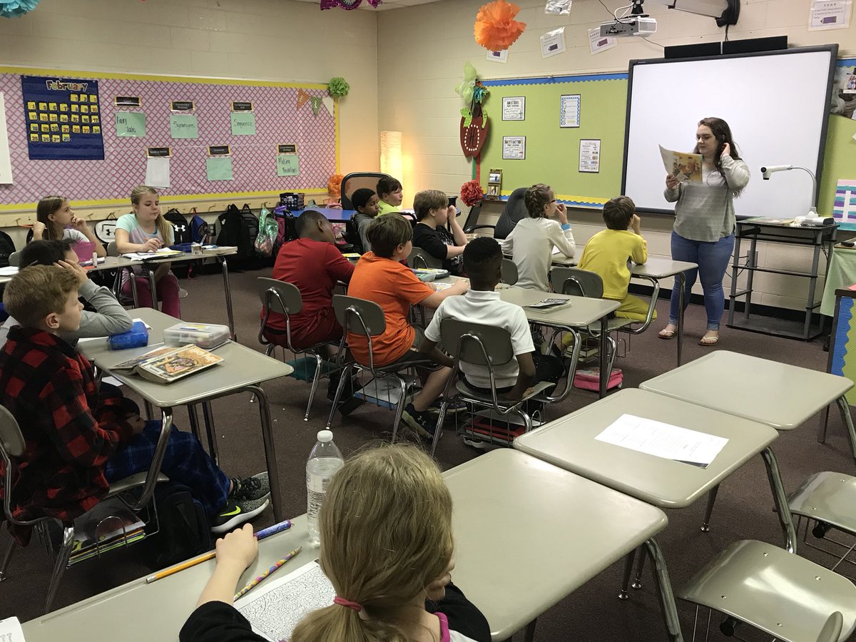 marysol_hoffman's tweet photo. Read Across America Day https://t.co/NQt6NST4XP