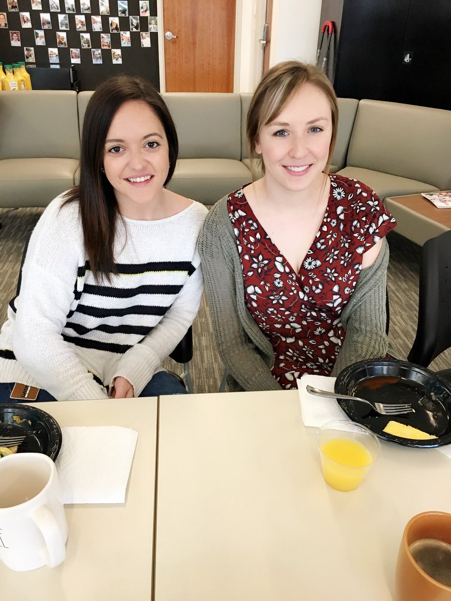 transloclife's tweet photo. Is everyone having an "eggcellent" Friday! The team couldn't be happier waiting in the Omelette Bar line.  #transloclife #workgoals #FantasticFridays thanks @cateringbydesign #eeeeats #stuffed https://t.co/l0sUj69UKN
