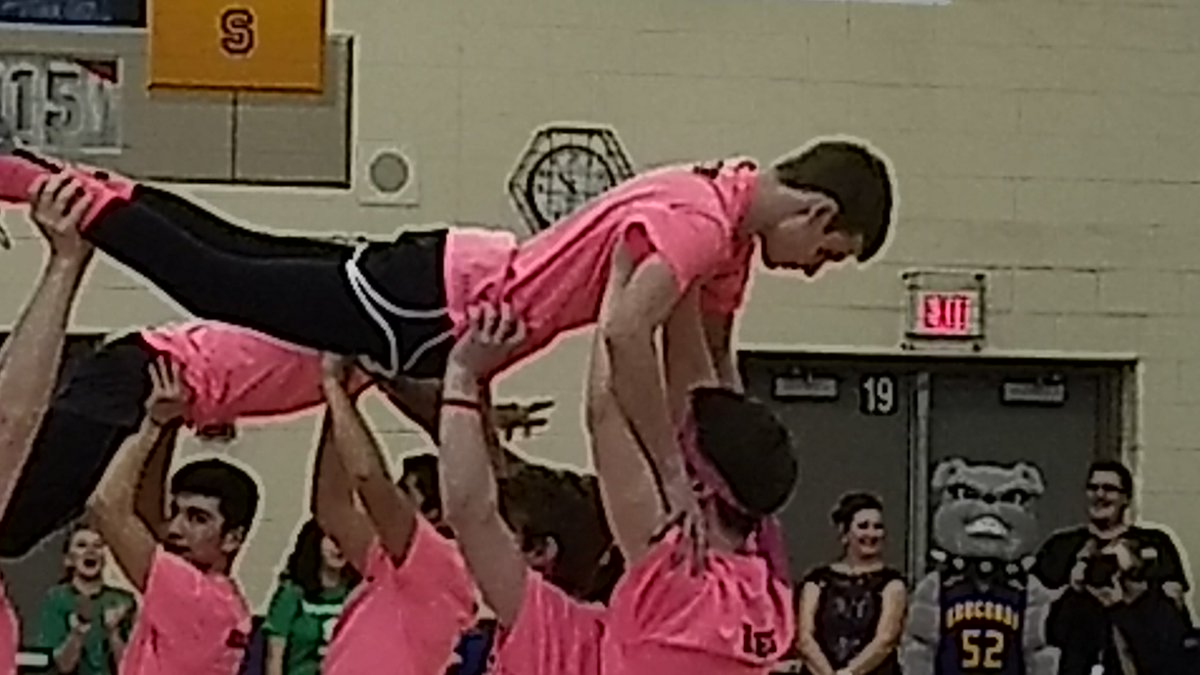 crechner's tweet photo. @BulldogLife_WHS 
Man Poms contest! https://t.co/hdOsfB8iDX