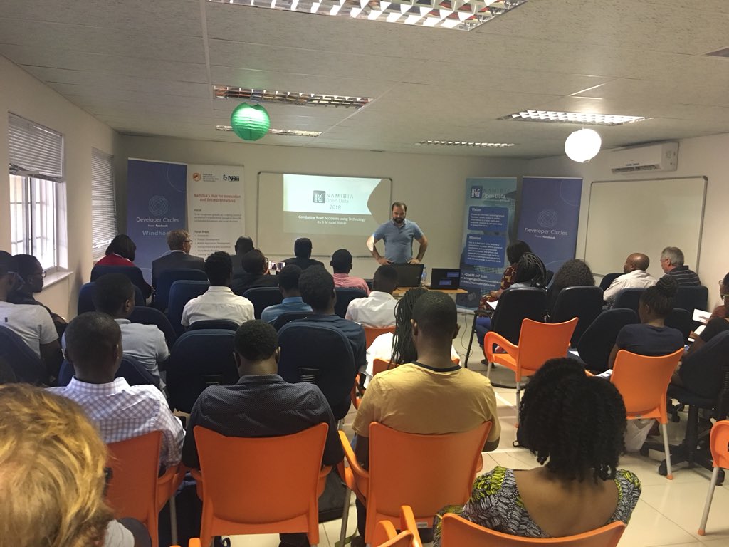 iamnaambo's tweet photo. Mr Asad Abbas, Head:Software Services @ Green Enterprise Solution presenting on Combating Road accidents Using Technology
#OpenDataHackNam18
#OpenDataHack2018
#OpenDataHack18
#RoadSafety #OpenData #Hackathon #Namibia https://t.co/Y2x0qkTDdH