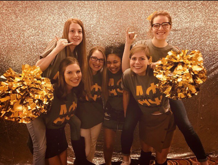 cameronalphaphi's tweet photo. Alpha Phi Backs the Axe!! We wish good luck to all the Cameron Aggies competing this weekend!! #backtheaxe⛏💛 #goalphaphi #gogreek https://t.co/4T5HPlQcGD