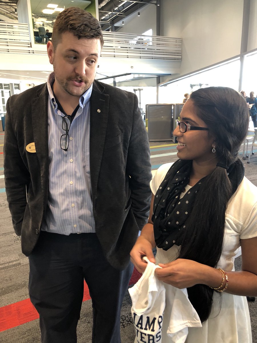futureglimpsedm's tweet photo. Our second entrant created a website to showcase her idea of using solar power to desalinate ocean water to make it clean and safe for drinking. 🌊 https://t.co/j9UWtWERE1