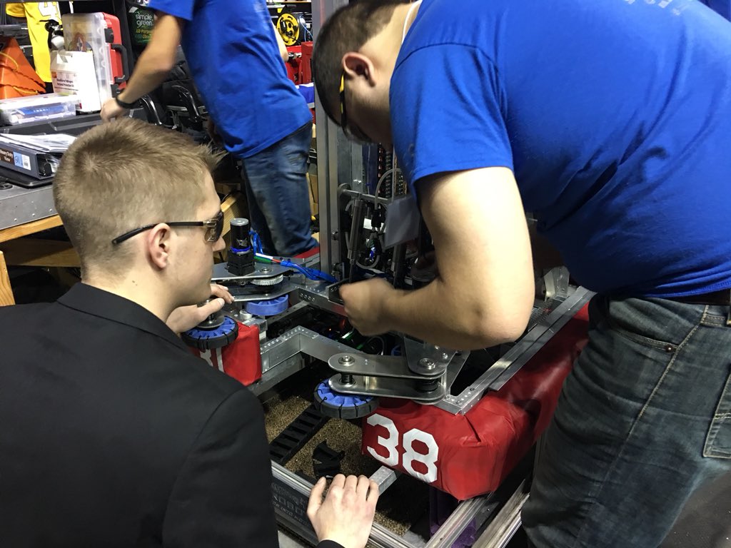 Enjoyed learning about the Innovators Robotics team competing at the FIRST Robotics Competition! The team includes students from @Vandaliabutler <a href="/TCSD/">Troy City School District</a> <a href="/TroyChristianSc/">TroyChristianSchools</a>