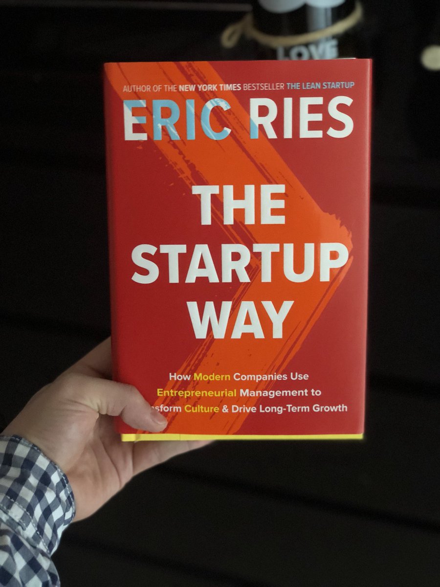 martinamps's tweet photo. Scared to start @ericries’ new book for fear of being unable to put it down 😳 https://t.co/223lJ8XQPT