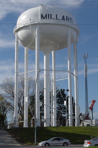 MeanStsMillard's tweet photo. In 2007, many residents of Millard thought the Millard water tower was leaning. #FunFlashbackFriday https://t.co/Ag9OmBbYF1 https://t.co/hNJFrx40Rv