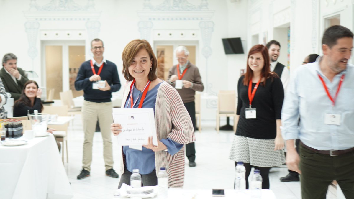 fundacionexit's tweet photo. ¡Y llegó el momento de los #ExitAwards! Entrega de premios 🏆 Enhorabuena a los y las ganadoras 👏 Seguido de un gran discurso de @rvilasanjuan, Presidente de @fundacionexit, en la I Convención Exit #thinkbigbutfocused https://t.co/MQmf5r4Odo