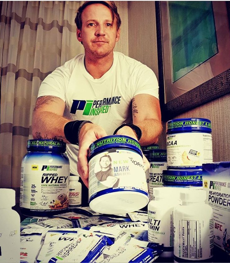 PerformInspired's tweet photo. ba_music_fitness is super excited to try out his Performance Inspired supplements by @markwahlberg!
#protein #whey #performance #inspired #bcaa #postworkout #preworkout #protienbars #nutrition #diet
https://t.co/DwoV9HNoFG https://t.co/KdiKuHHhgk