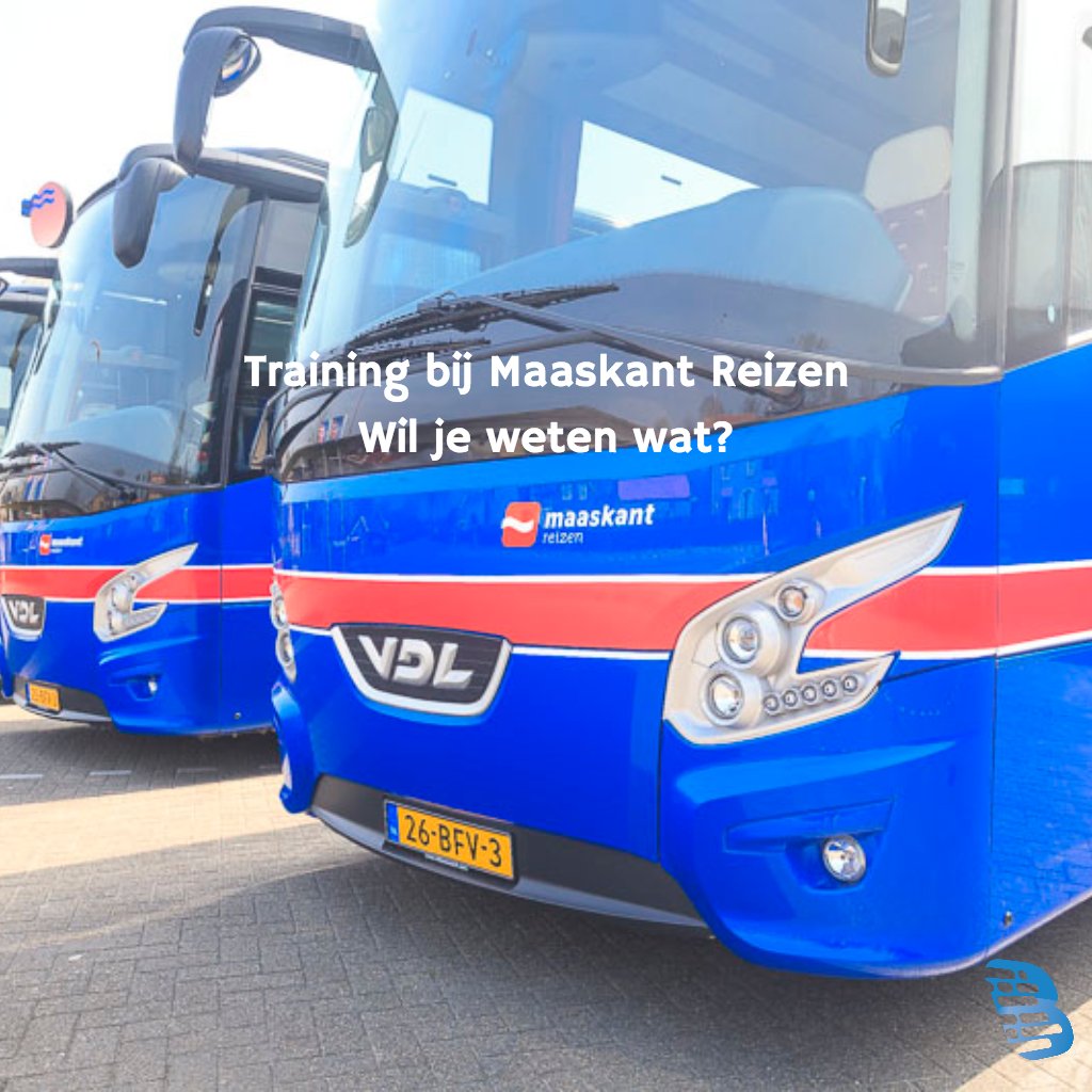 BusOnlineEU's tweet photo. Vandaag hebben we een training verzorgd bij #maaskantreizen, wil je weten wat klik op de link ik de bio. #autocar #bus #BusOnline #GoDigital #digitalisering #planning https://t.co/UfxU2g9xmf