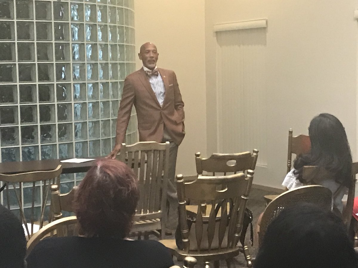 AvramCorp's tweet photo. Great energy and discussion at @MDadeCC #TheTimeIsNow workshop. Thanks to Chamber President @EricGKnowles and SB Manager Parker Gammon for their vision and leadership. #FridayMotivation https://t.co/s0UM9lV12L