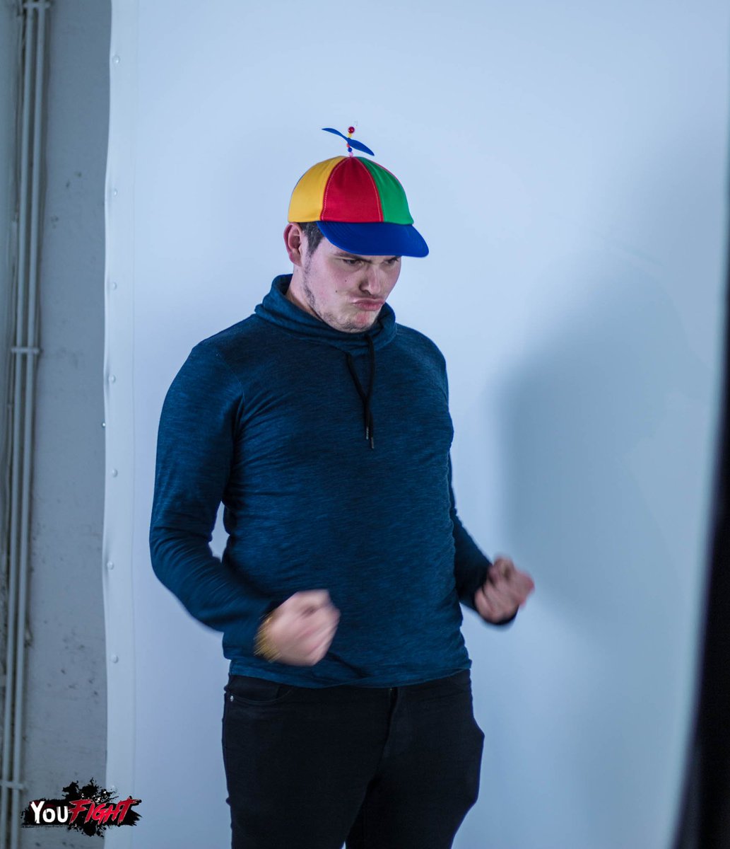youfightgame's tweet photo. @Raffale31HD est prêt à prendre son envol dans @youfightgame avec sa casquette ultra-stylée ! :D
Combien de #RT pour contempler son style de combat dans le jeu ? ;)
#LIKE #FOLLOW #YOUFIGHT #STYLE https://t.co/dNFJdiKXUb
