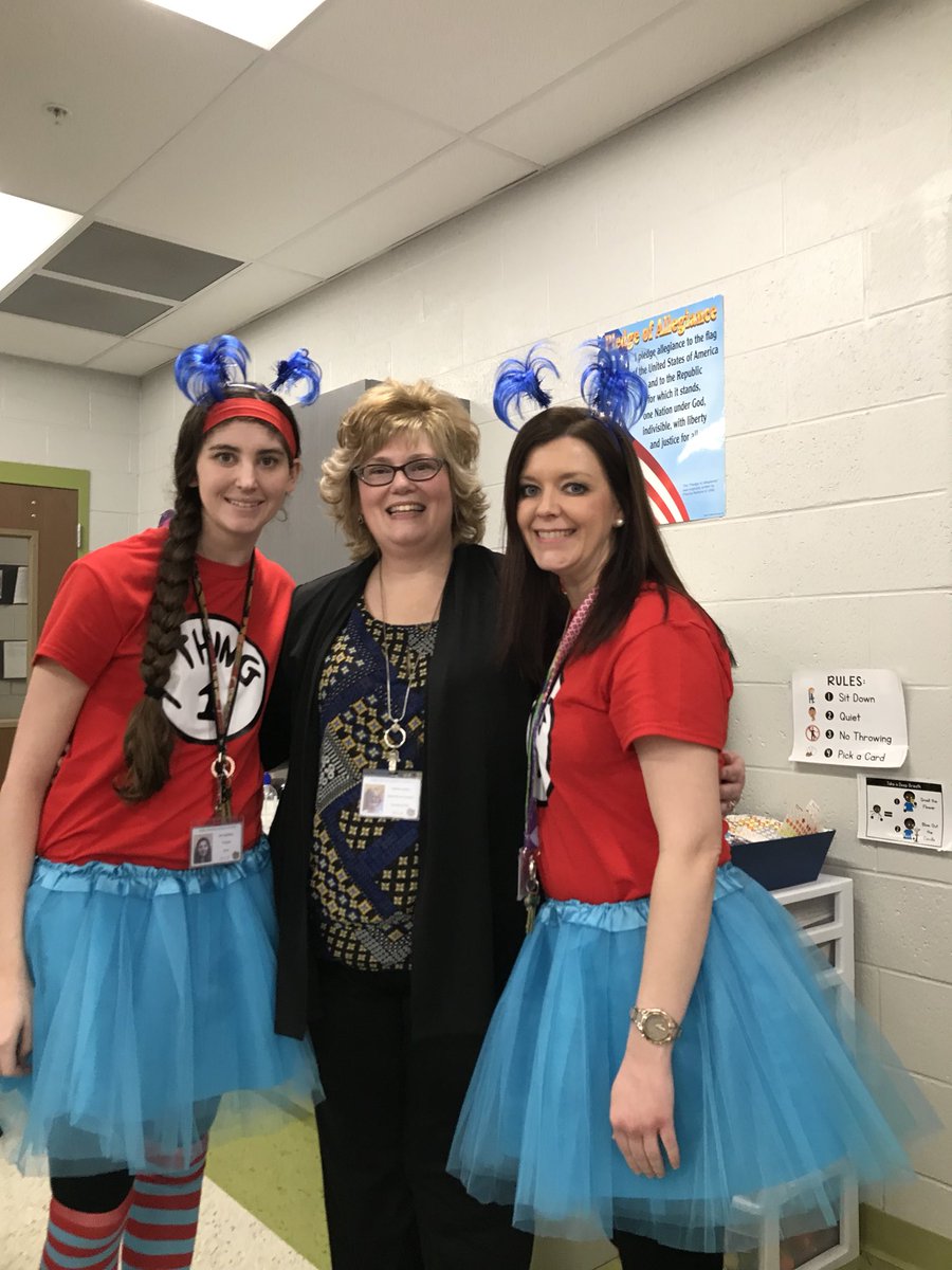 GerrellNorma's tweet photo. Reading with sweet 2nd graders and their precious teachers...Thing 1 &amp; Thing 2.  #ReadAcrossAmericaDay #read2Bready #lovepubliceducation @ParisSpecialSD https://t.co/0tXc80tzlB