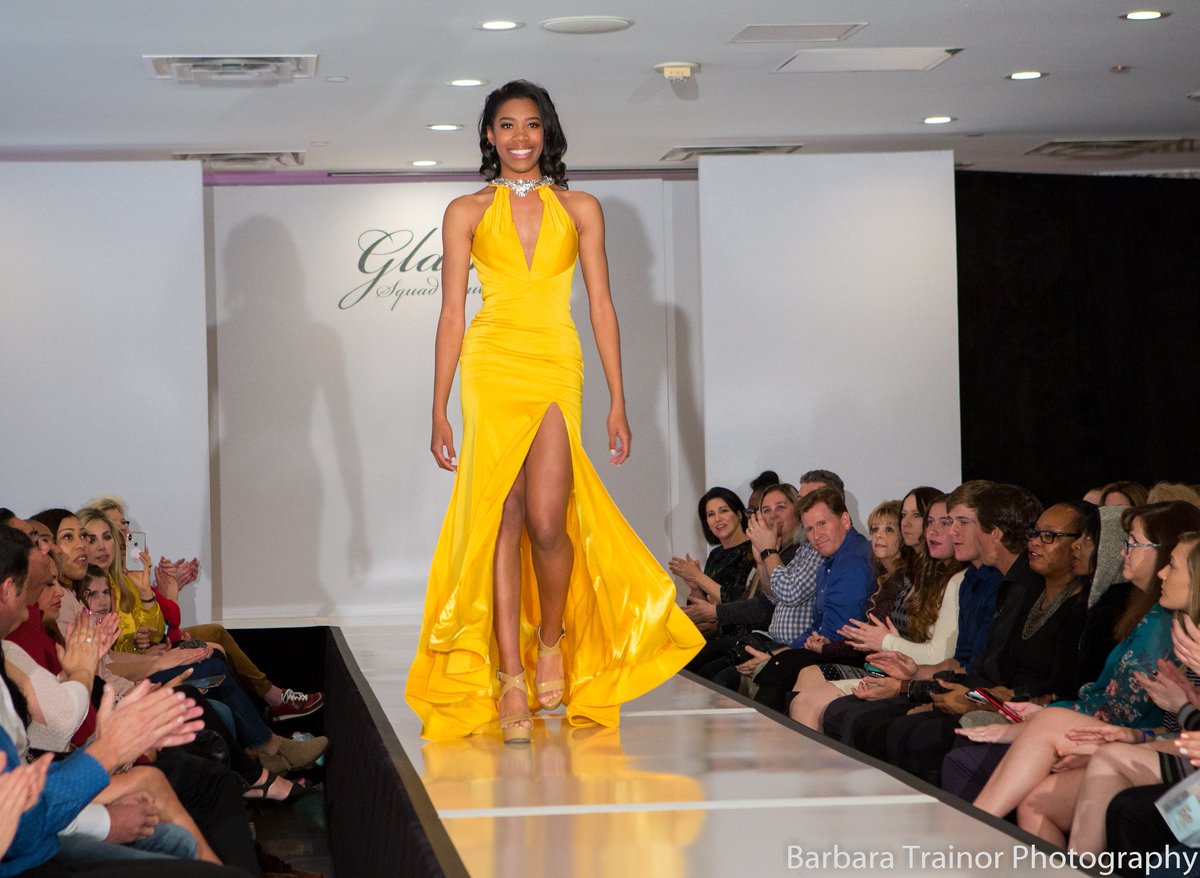 teamchloeinfo's tweet photo. Sunshine.☀️
Glam Squad Couture Spring Fashion Show
Gown: @macduggal
Shoes: @glamsquadaz
Photo: Barbara Trainor Photography
#FBF #fashionshow #prom #glamsquadaz #macduggal #model #modellife #teenmodel #runwaymodel #longlegs #tallgirlsrock #teamChloé https://t.co/dheAxgWg7l