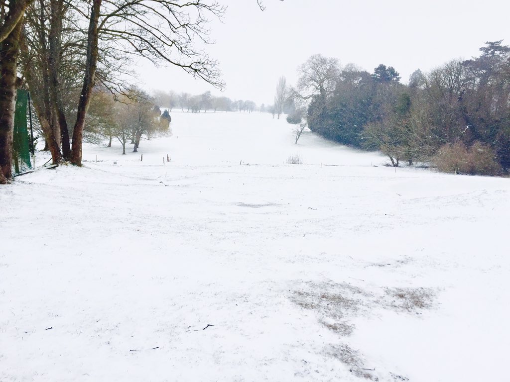 Unfortunately the "Beast from the East " has meant the golf course will remain closed this weekend.  Next update Monday morning. #snowday #spring #hertsgolf