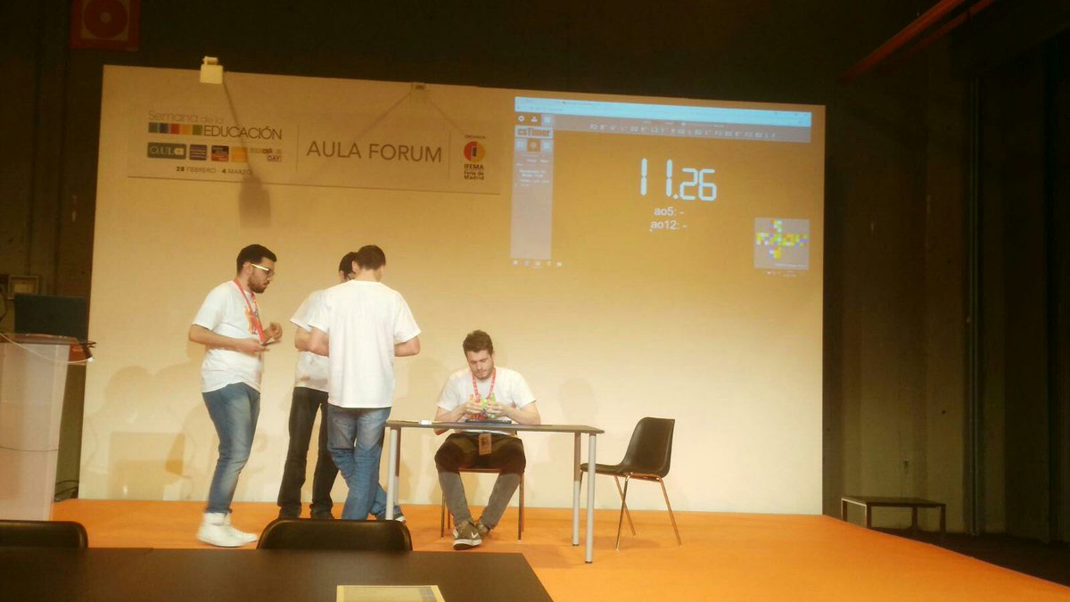 venalaComplu's tweet photo. El ganador del sorteo se anunciará tras la exhibición de SpeedCubing en #AULAForum de #AULA2018 que empieza a las 18:15h. ¡Ven a recoger tu premio del sorteo! https://t.co/Ub9LwnPzAD