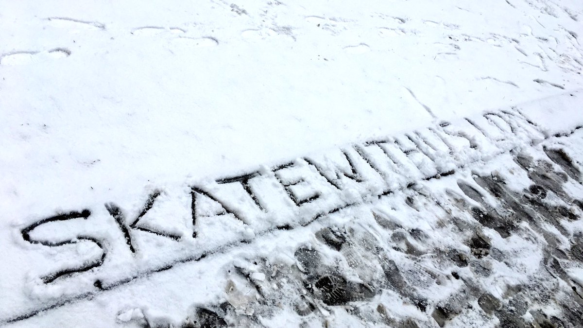 Probably too snowy for the <a href="/lfns/">LFNS & Sunday Stroll</a> tonight due to #TheBeastFromTheEast. But other skating events are happening this weekend #BeastFromTheEast #SkateWithUs