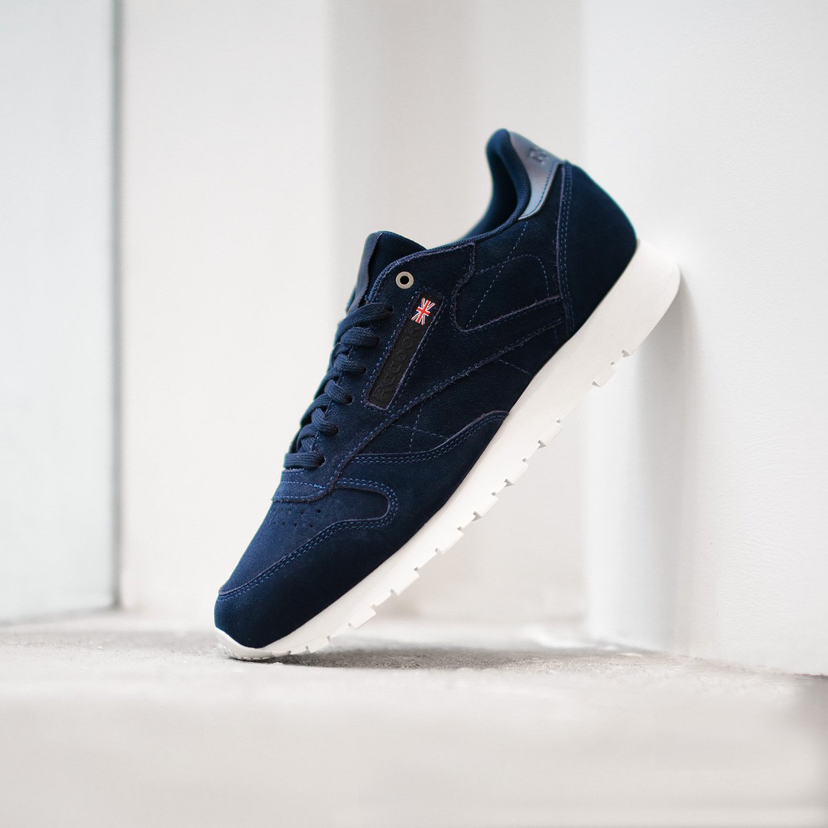 reebok cm9609