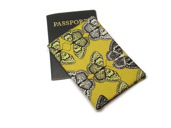 ItsSewYouDear's tweet photo. Butterflies passport cover, passport wallet, passport case, passport jacket, mustard butterflies, traveler gift idea, under 10 gift by ItsSewYouDear https://t.co/uEWeldxdM8 #etsyseller #etsymntt #handmade https://t.co/7YIRoMWmJv