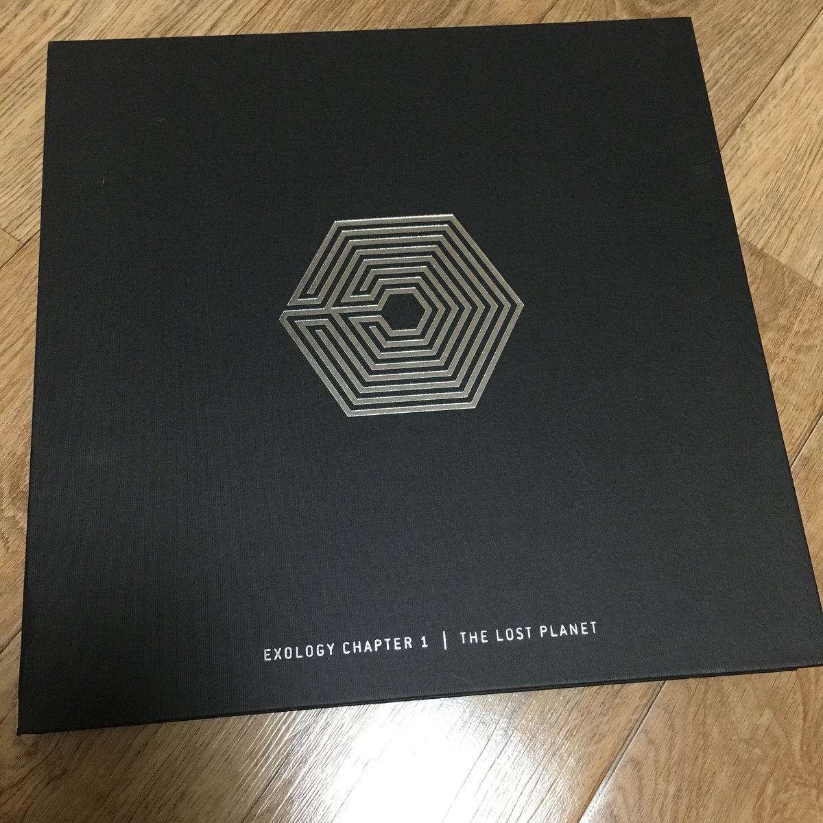 0408minmin's tweet photo. ✨엑솔로지 화보집 양도해요✨
트위터는 확인이 느리니 오카로 문의주세요!
🍇https://t.co/1jWny9S9N9
#엑소 #엑소굿즈 #EXO #엑솔로지 #EXOLOGY #엑소화보 https://t.co/J76323ABAz