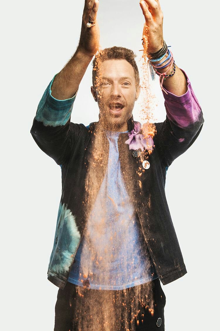 coldplayindia_'s tweet photo. Happy Holi &amp; a very happy birthday to the best frontman in the best band in the world!💛💙💚 https://t.co/Apix1vX9V2
