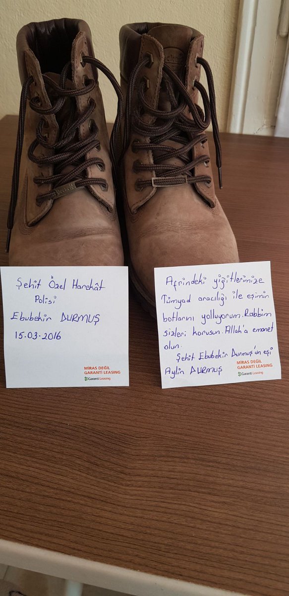 Tumyad4's tweet photo. Mehmetcigimize Bir Moralde Şehidimizin Eşinden  Ebubekirimizin Botlarını yollamış varolsun...

Evvelce gidenlere Selam Olsun. https://t.co/HGfcg7Yp1f