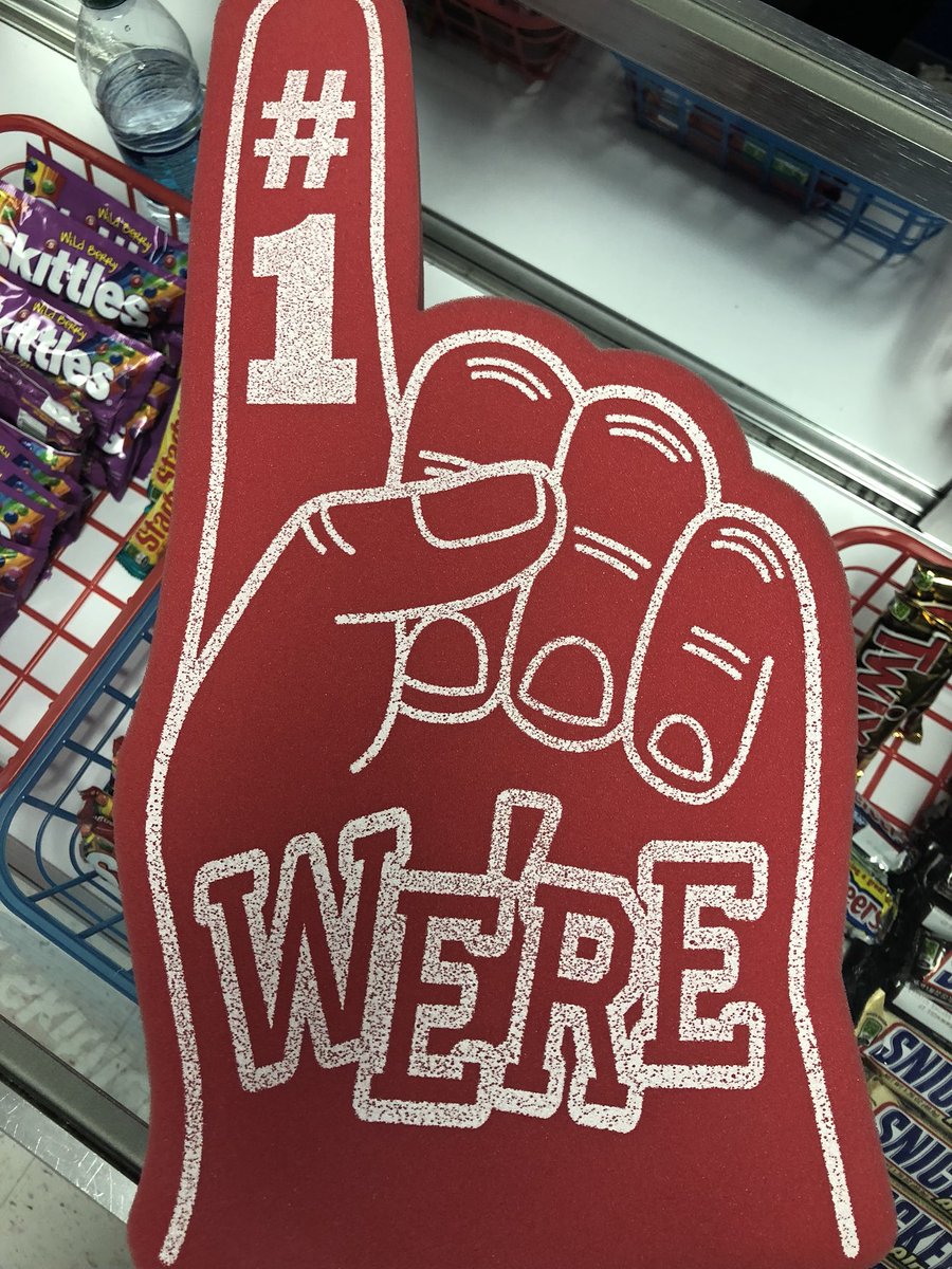 MCHSPEP18's tweet photo. TOMORROW: 
Theme: Merica🇺🇸
Time: 1:30 @ EKU⏰
Merchandise:🧢🕶 foam finger-$5 Towel-$2 https://t.co/VXUTpJ4NIi