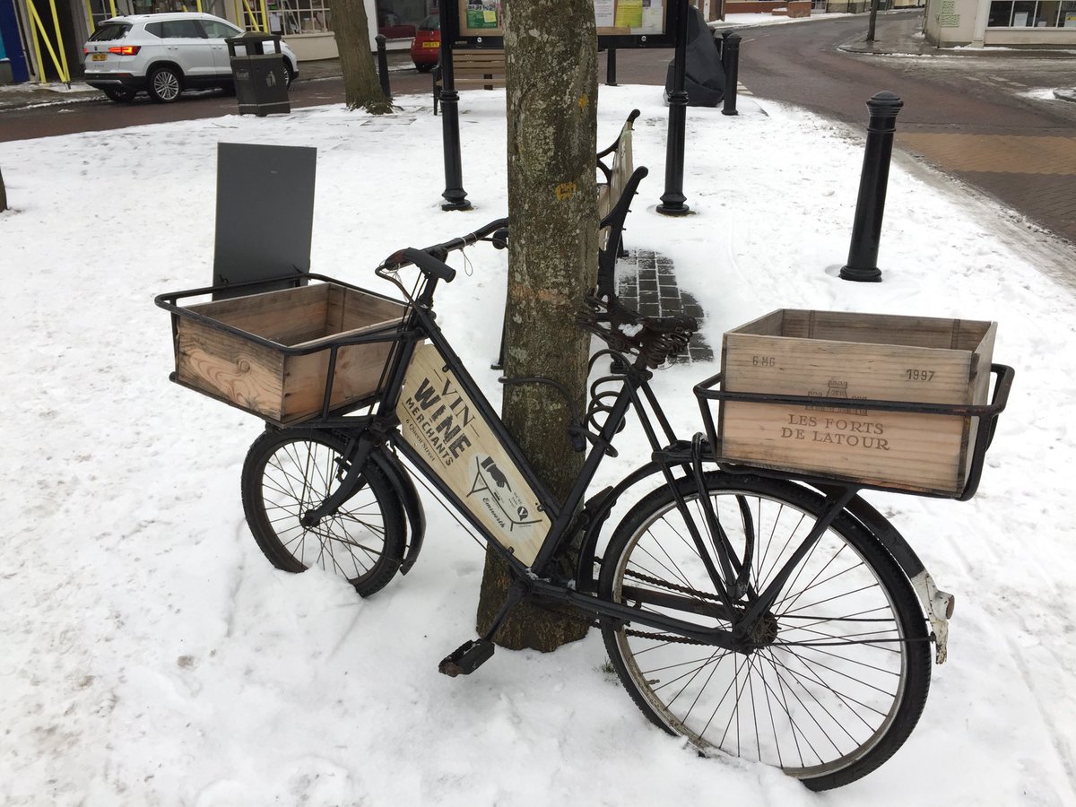 jrwine1's tweet photo. Free local delivery if you can’t get to VIN Wines. #dontrunoutofwine https://t.co/kAFTMV8e2p