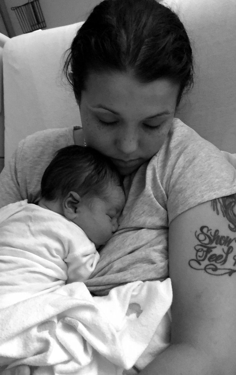 jaz_is_mine04's tweet photo. The most beautiful experience was watching my wife carry &amp; deliver our gorgeous son Zyris. I will forever be grateful for the sacrifices she has made for our little family 👩‍👩‍👧‍👦🌈❤️💙
#TeamTwoMoms #TwoMomsTwoBabies 
#ZylieParis 
#ZyrisKing https://t.co/uIvimCGHXY