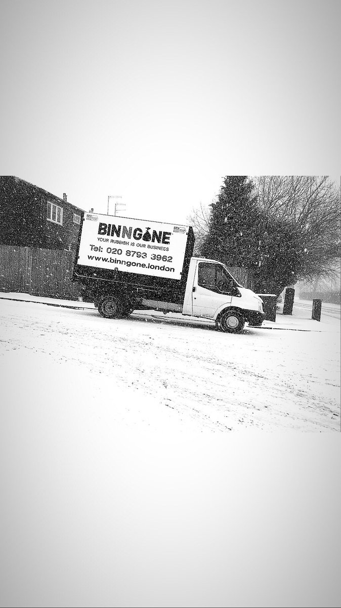 Whatever weather comes our way,
we will make sure that your rubbish is taken away ❄️ #beastfromtheeast #snow #rubbish #london