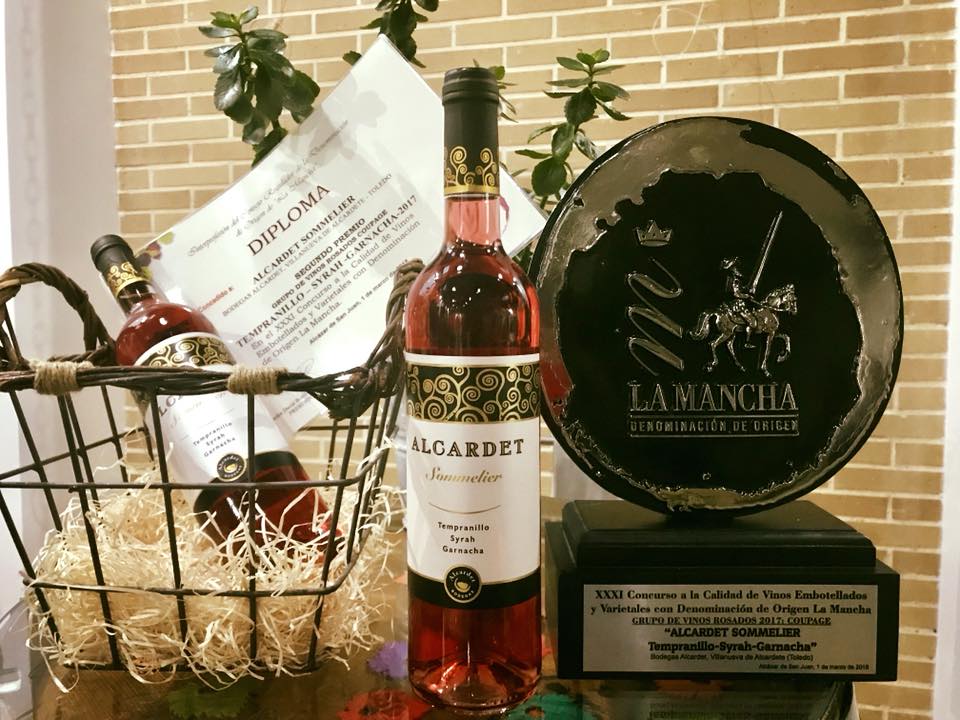BODEGAS ALCARDET tweet media